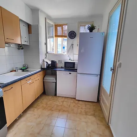 Apartman Grand F3 Lumineux 55 M Proche Centre, Plages, Balcon, Clim *