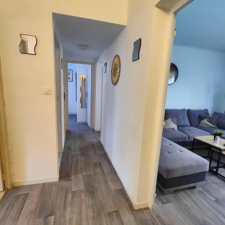 Grand F3 Lumineux 55 M Proche Centre, Plages, Balcon, Clim Apartman